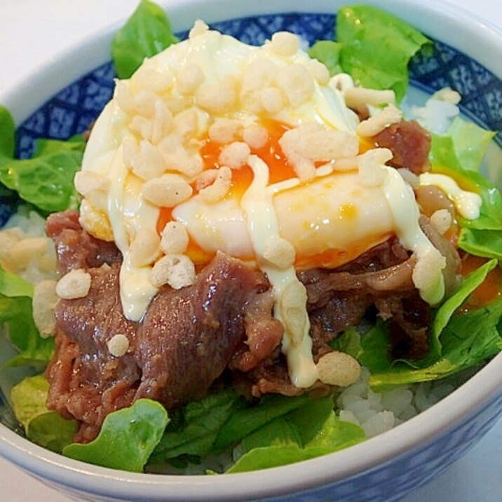 天かすサクサクッ　生姜焼きと卵の丼♬